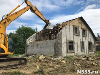 Демонтаж зданий, сооружений. Вывоз мусора с объектов.